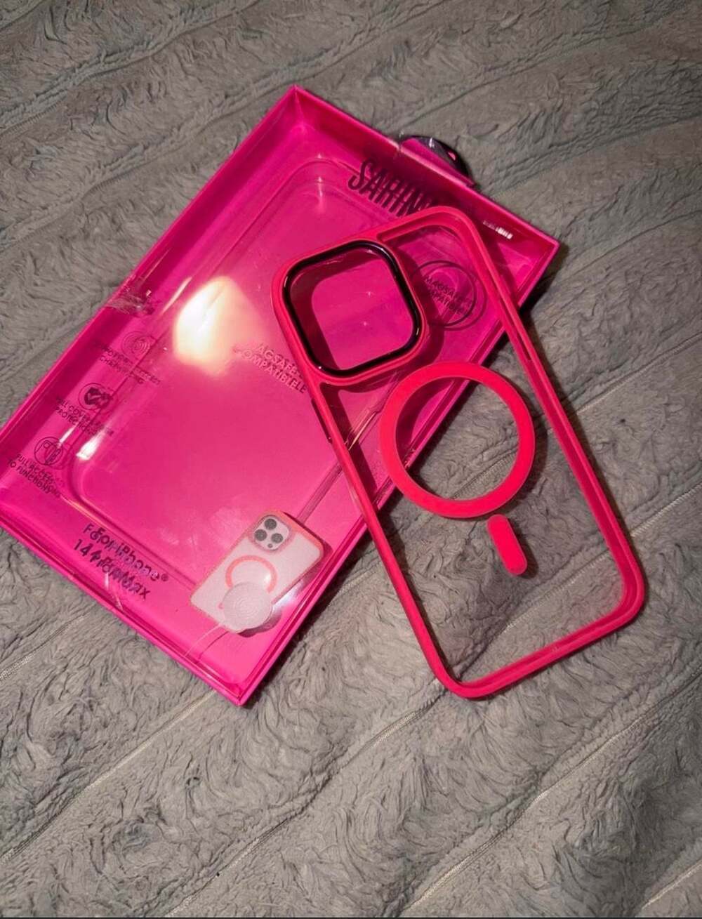 Sarina iPhone 14 Pro Max Case Pink Magnetic MagSafe Translucent Shockproof